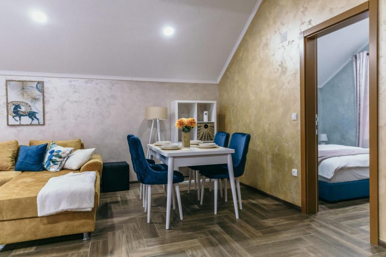 Sunrise Riverside House Celarevo Bagian luar foto